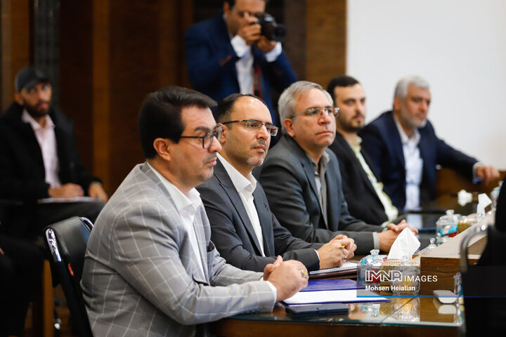 آیین امضای تفاهم‌نامه همکاری شهرداری اصفهان و پژوهشگاه فضایی ایران