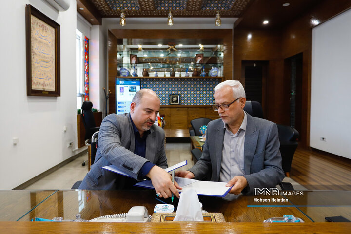 آیین امضای تفاهم‌نامه همکاری شهرداری اصفهان و پژوهشگاه فضایی ایران