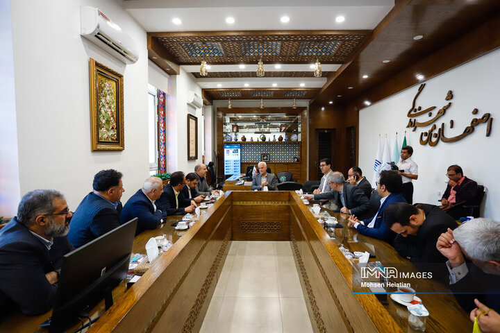 آیین امضای تفاهم‌نامه همکاری شهرداری اصفهان و پژوهشگاه فضایی ایران