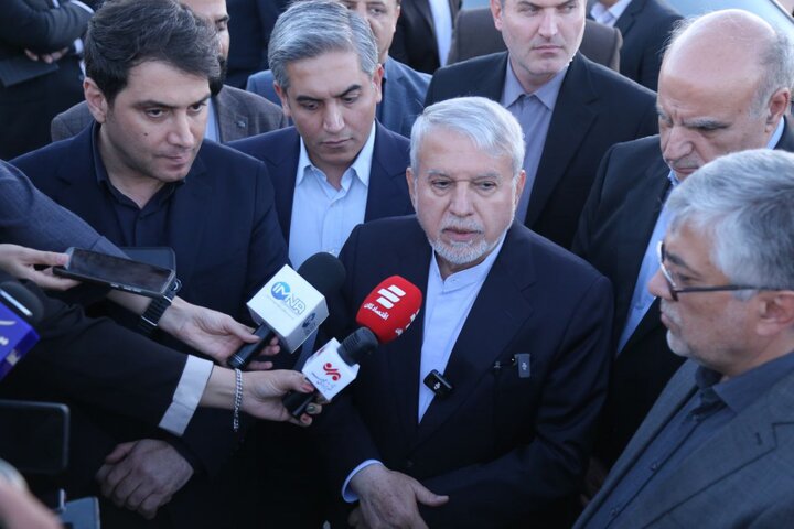 کردستان ظرفیت تبدیل شدن به قطب گردشگری کشور را دارا است