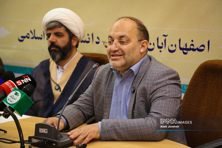 نشست خبری جشنواره ملی «قرآن و عترت دانشجویان کشور»