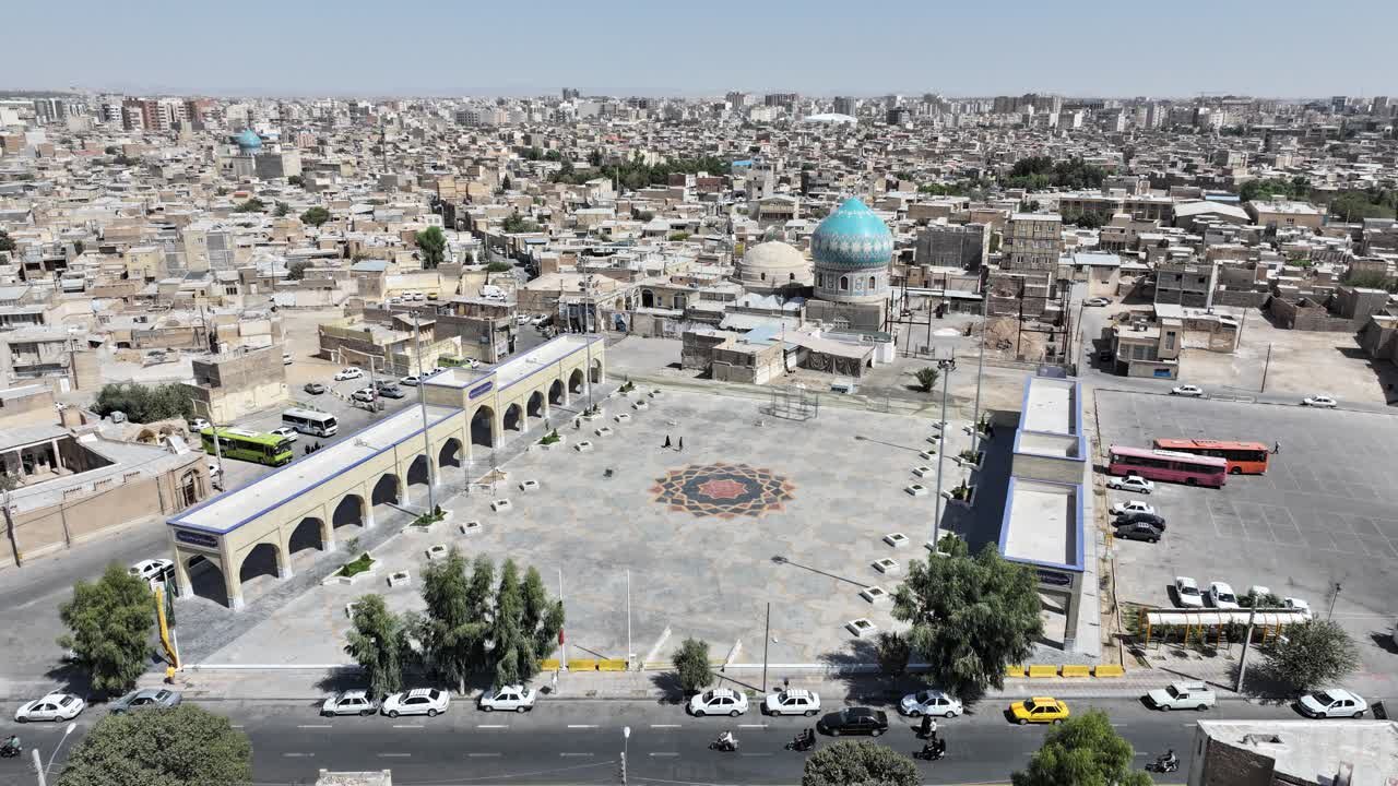 قم؛ شهر مهاجران آسمانی