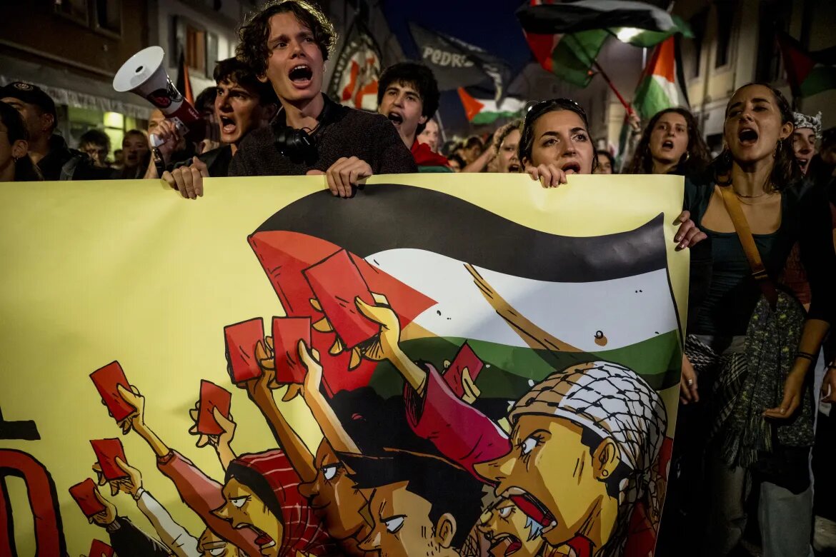 تظاهرات ضد اسرائیلی در ایتالیا؛ تحریم بازی مقدماتی جام جهانی