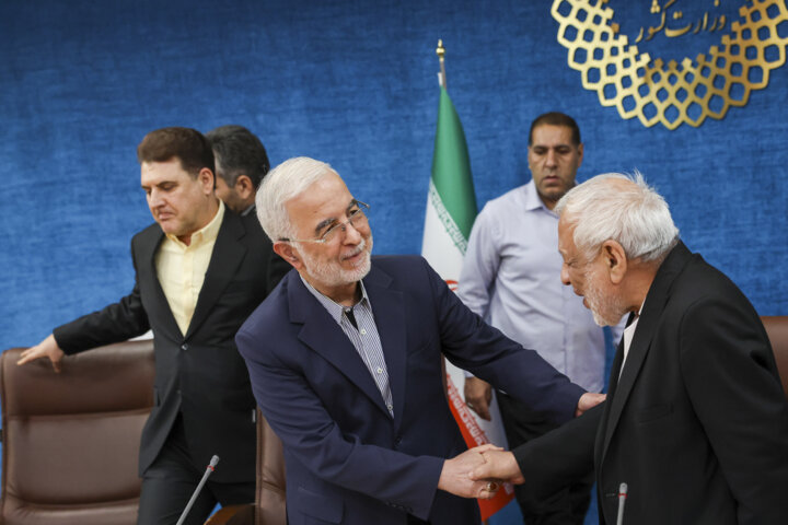 وزیر کشور: انتخابات شوراها در همه شهرها به صورت الکترونیکی برگزار می‌شود