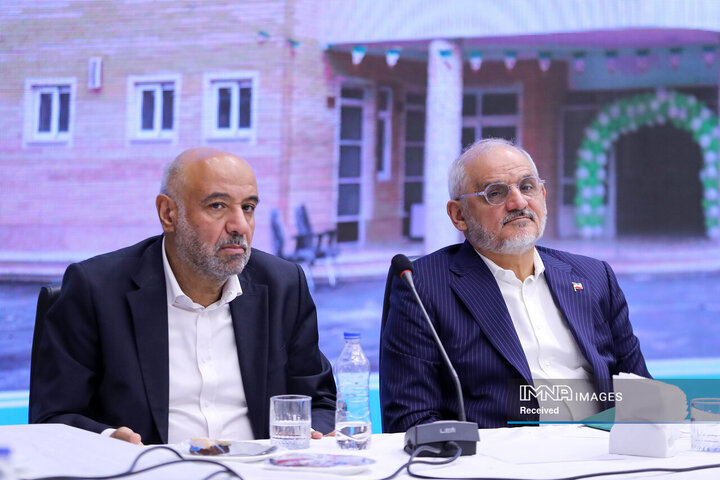 سفر رئیس جمهور به اصفهان