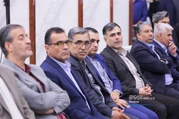 سفر رئیس جمهور به اصفهان