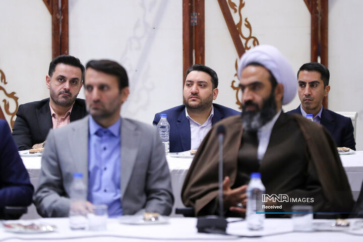 سفر رئیس جمهور به اصفهان