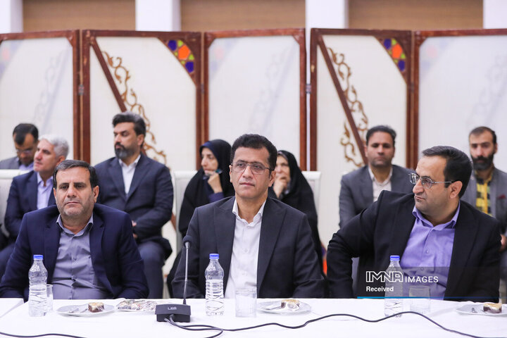 سفر رئیس جمهور به اصفهان