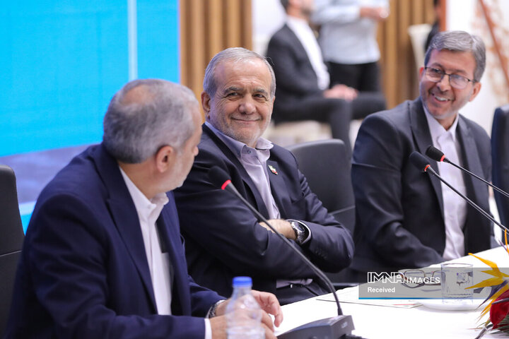 سفر رئیس جمهور به اصفهان