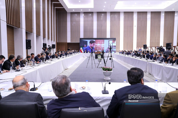 سفر رئیس جمهور به اصفهان