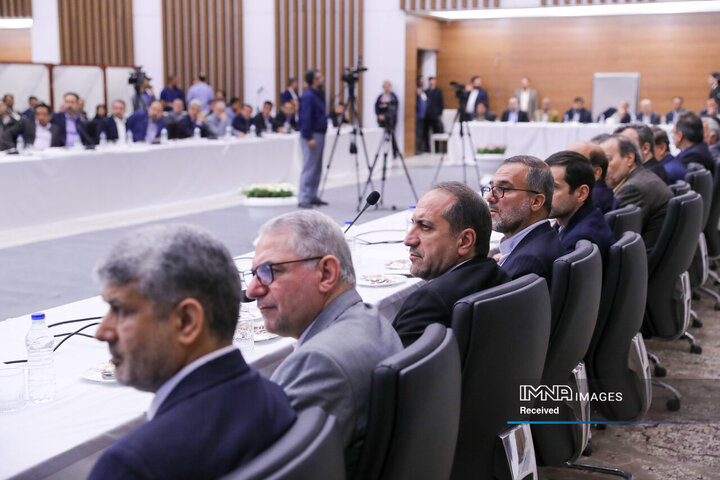 سفر رئیس جمهور به اصفهان