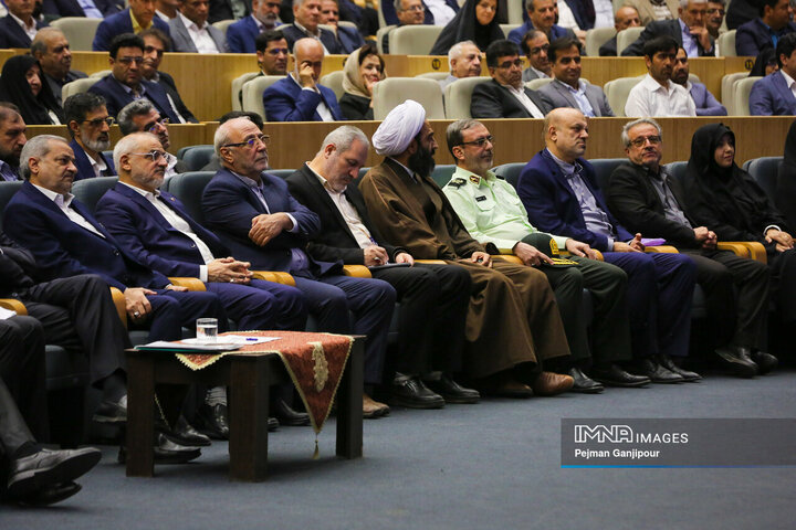 جشنواره خیرین مدرسه‌ساز استان اصفهان