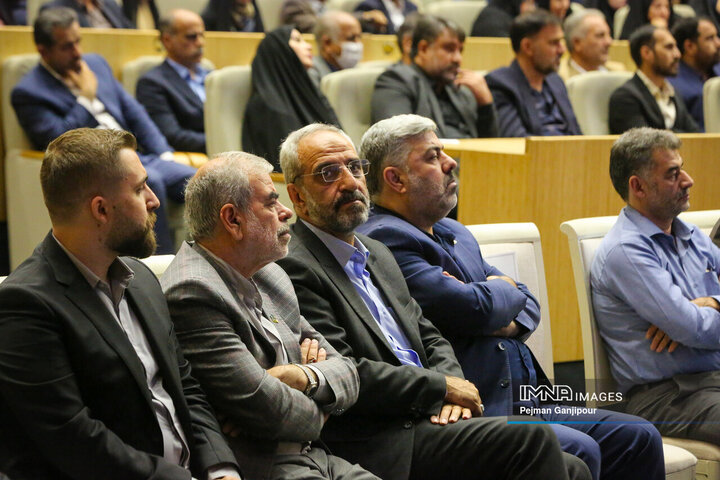 جشنواره خیرین مدرسه‌ساز استان اصفهان