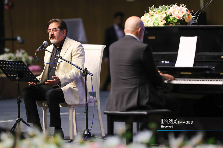 سفر رئیس جمهور به اصفهان