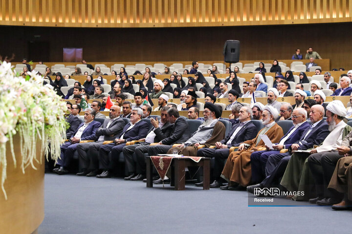 سفر رئیس جمهور به اصفهان