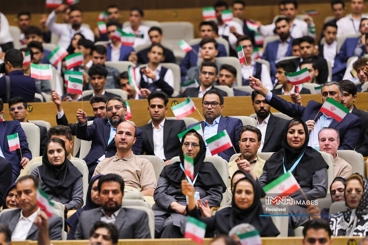 سفر رئیس جمهور به اصفهان