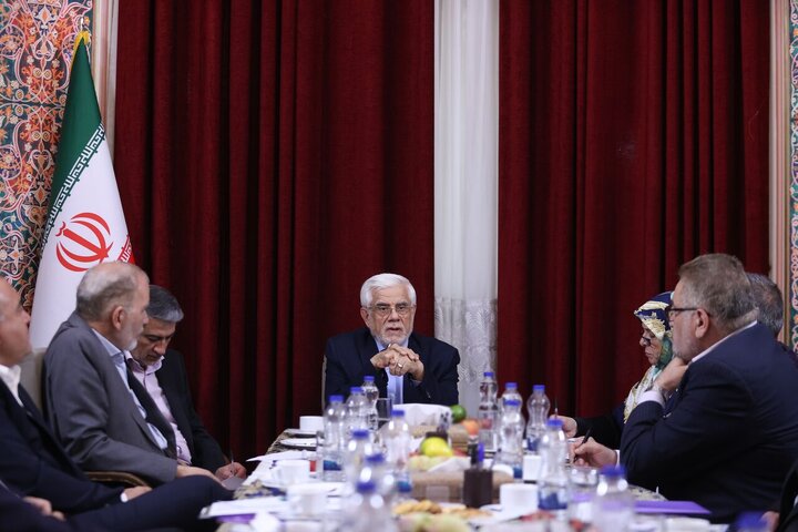 عارف: راهبرد دولت چهاردهم افزایش اقتدار ملی است عارف: راهبرد دولت چهاردهم افزایش اقتدار ملی است