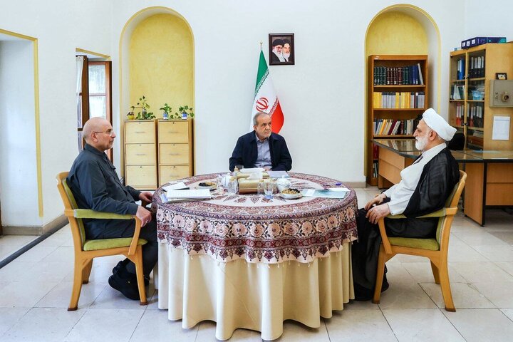 نشست سران قوا برگزار شد نشست سران قوا برگزار شد