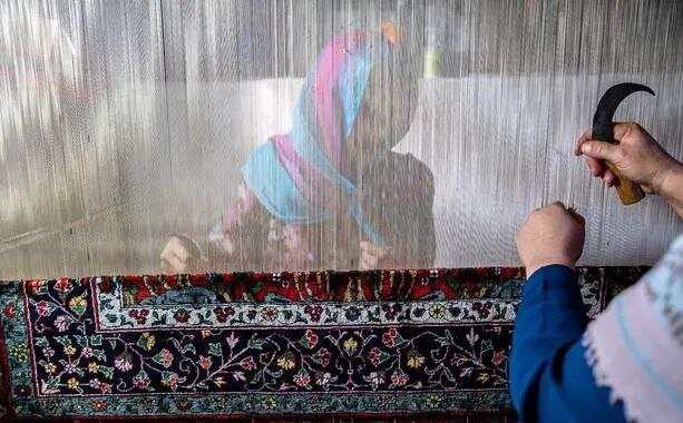 روایت صبورانه زندگی بر تار و پود فرهنگ ایرانی