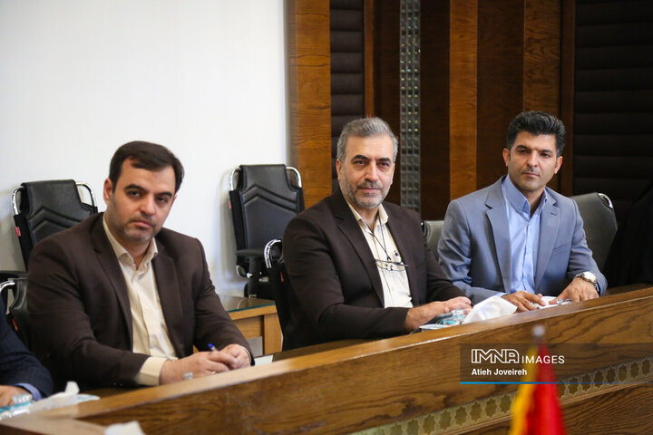 دیدار شهردار اصفهان و سفیر ویتنام در ایران