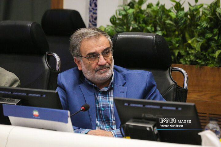 احمدرضا مصور رئیس کمیسیون حقوقی ،برنامه ریزی و پایش مصوبات شورای اسلامی شهر