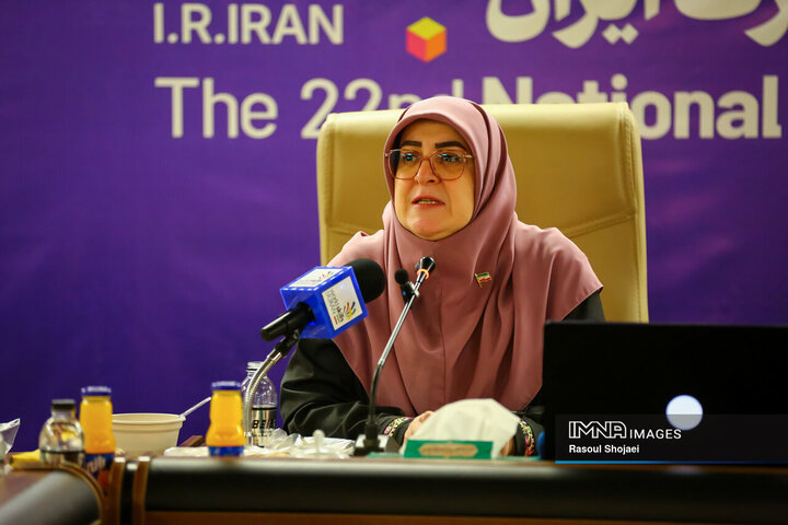 فاطمه مهاجرانی سخنگوی دولت چهاردهم