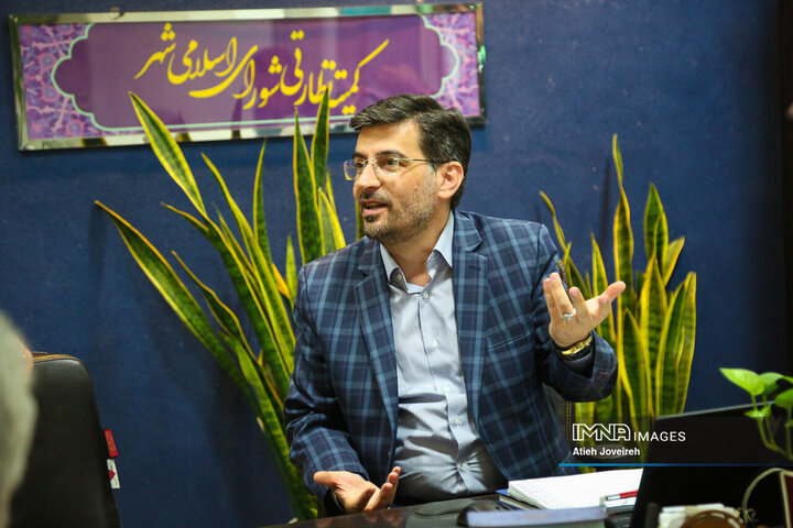 کمیته نظارتی شورای شهر اصفهان در منطقه ۱۰ شهرداری