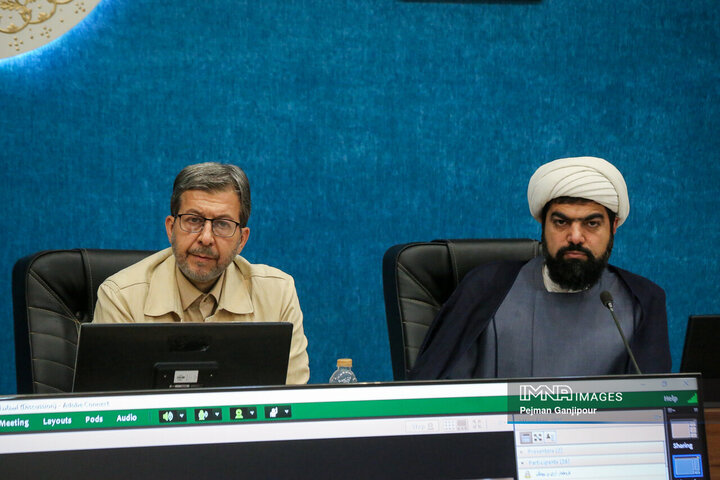 نشست ستاد عالی بزرگداشت یوم‌الله 13 آبان استان اصفهان