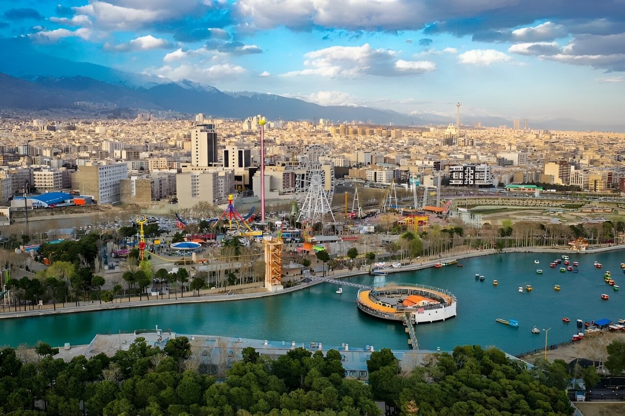 پایتخت؛ از شلوغی روزمره تا میراث ماندگار