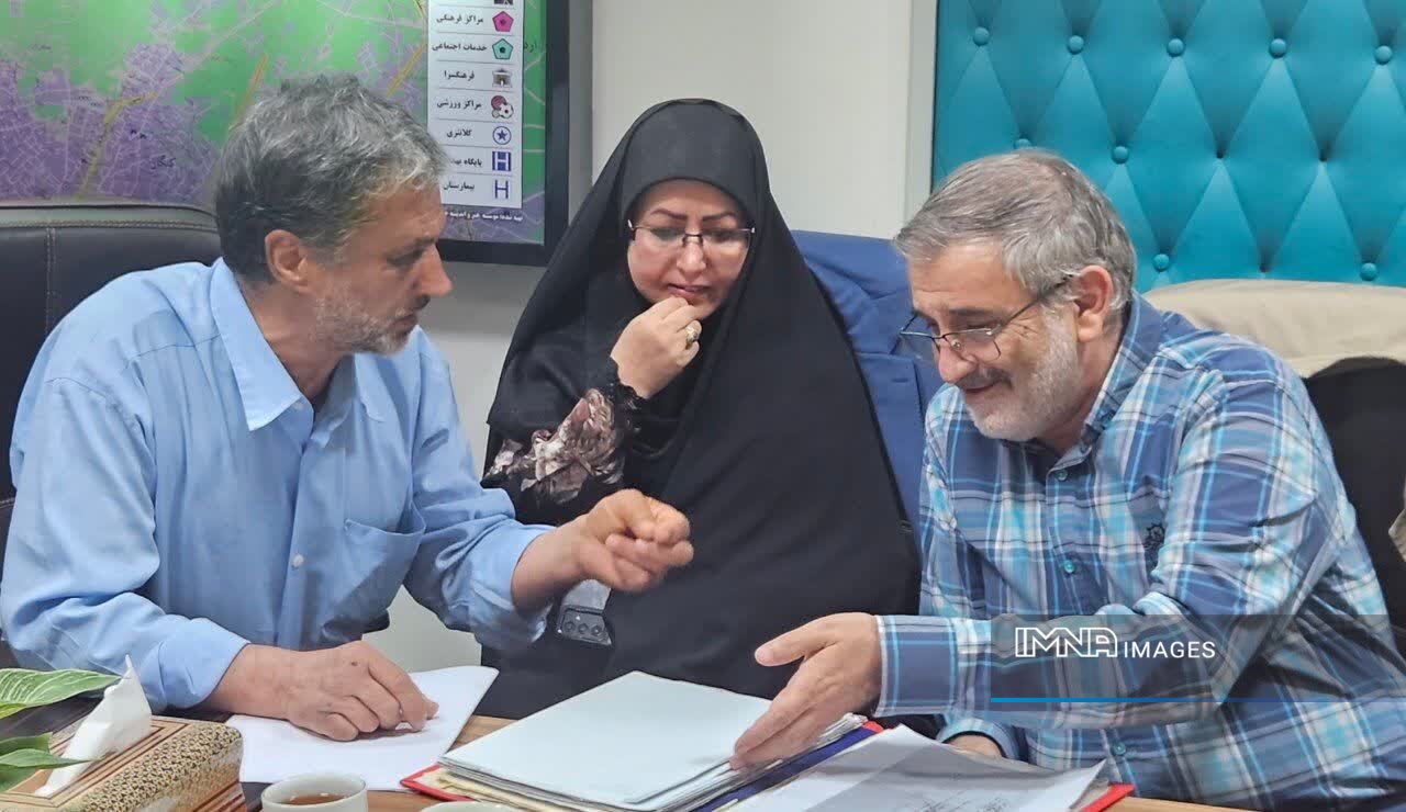 جلسات کمیته نظارتی فرصتی برای شنیدن مستقیم دغدغههای مردم است