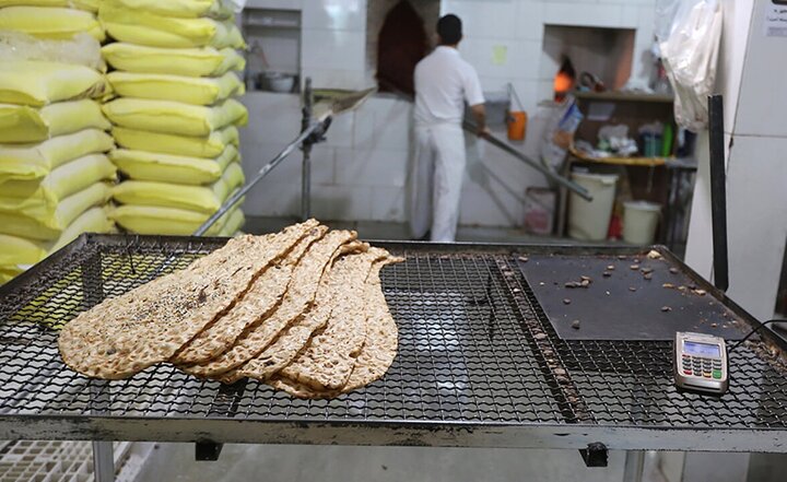 پیگیری یزد برای اصلاح منطقی قیمت نان در سامانه نانینو