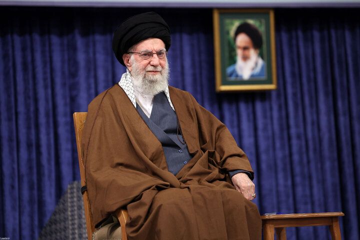 دیدار قهرمانان ورزشی و مدال‌آوران المپیادهای علمی با رهبر انقلاب