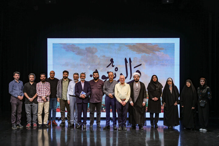انتشار ۱۷ کتاب درباره فلسطین و مقاومت اسلامی/ از «آینههای فرشتگان» تا «صمود» انتشار ۱۷ کتاب درباره فلسطین و مقاومت اسلامی/ از «آینههای فرشتگان» تا «صمود»