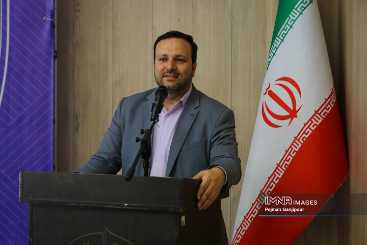 مصطفی نباتی نژاد رئیس مرکز پژوهش های شورای اسلامی شهر