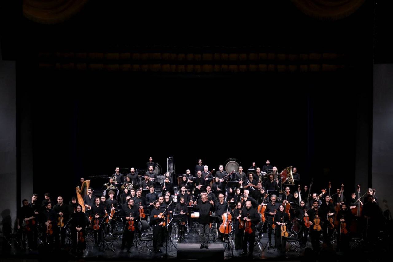 پرواز نتهای قصهگو در تالار وحدت/ ارکستر سمفونیک تهران «شهرزاد» را نواخت