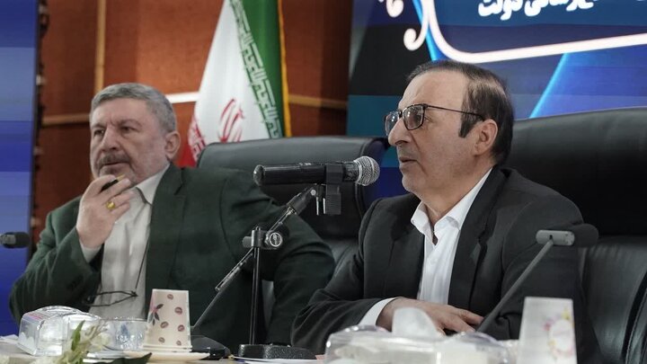 انعقاد قرارداد برای تولید ۳۰۰۰ مگاوات انرژی خورشیدی در قزوین انعقاد قرارداد برای تولید ۳۰۰۰ مگاوات انرژی خورشیدی در قزوین