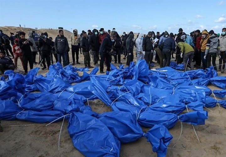 بیشتر شهدای فلسطینی بدون شناسایی هویت دفن میشوند بیشتر شهدای فلسطینی بدون شناسایی هویت دفن میشوند