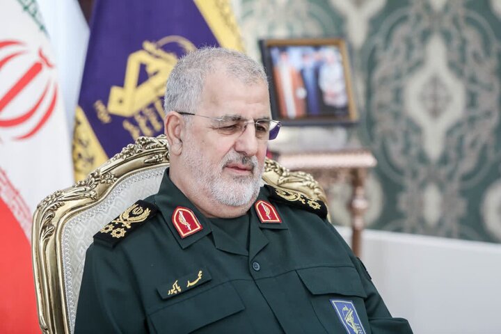 سرلشکر پاکپور: فرهنگ مقاومت از خانواده آغاز می‌شود