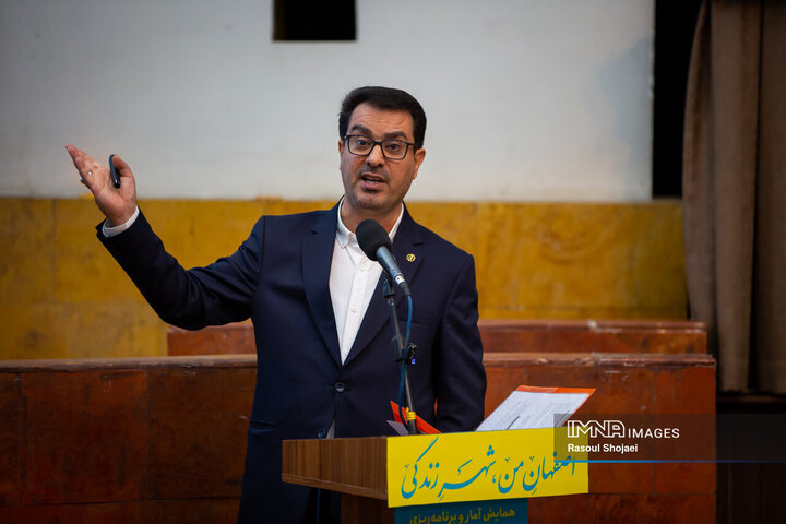 سعید ابراهیمی، معاون برنامه‌ریزی و توسعه سرمایه انسانی شهردار اصفهان