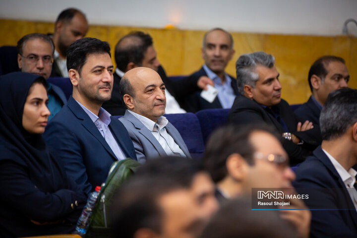 همایش روز آمار و برنامه‌ریزی و رونمایی از دستاوردهای معاونت برنامه ریزی و توسعه سرمایه انسانی شهرداری اصفهان