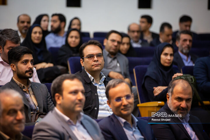 همایش روز آمار و برنامه‌ریزی و رونمایی از دستاوردهای معاونت برنامه ریزی و توسعه سرمایه انسانی شهرداری اصفهان