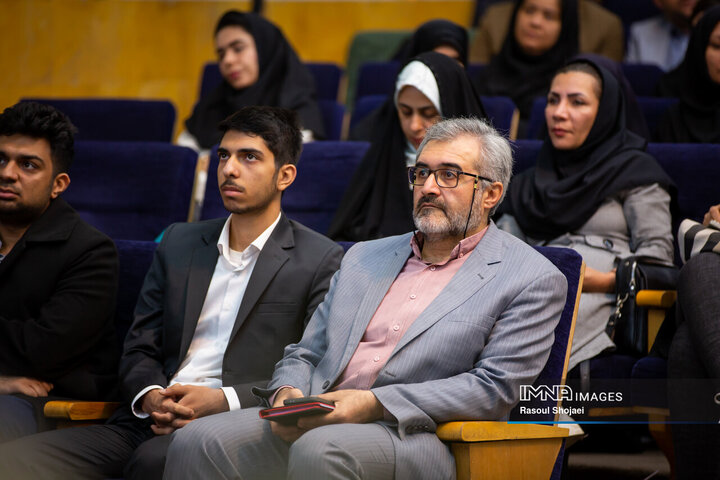 همایش روز آمار و برنامه‌ریزی و رونمایی از دستاوردهای معاونت برنامه ریزی و توسعه سرمایه انسانی شهرداری اصفهان
