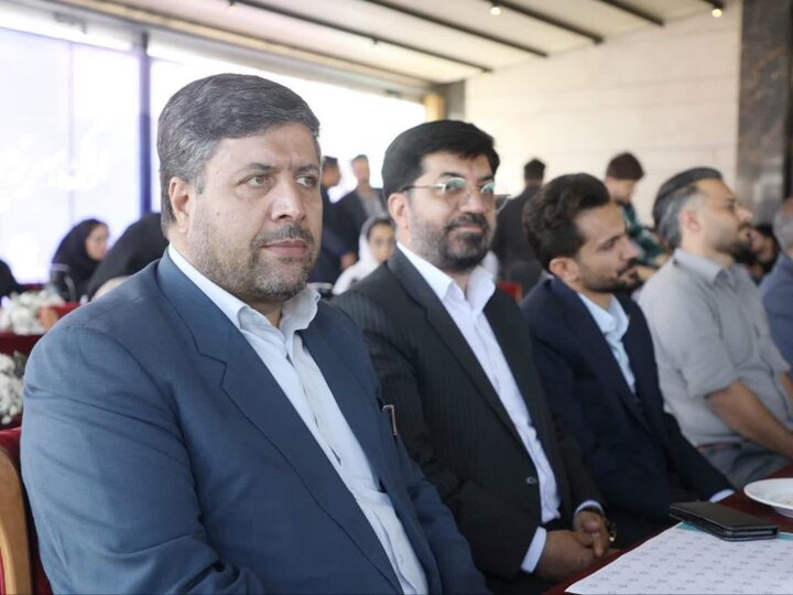 کسب رضایتمندی شهروندان نیازمند توجه به روح شهر و فرهنگ آن است کسب رضایتمندی شهروندان نیازمند توجه به روح شهر و فرهنگ آن است