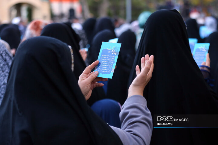 اقامه نماز استسقاء (طلب باران)،همدان
