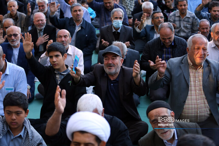 اقامه نماز استسقاء (طلب باران)،همدان