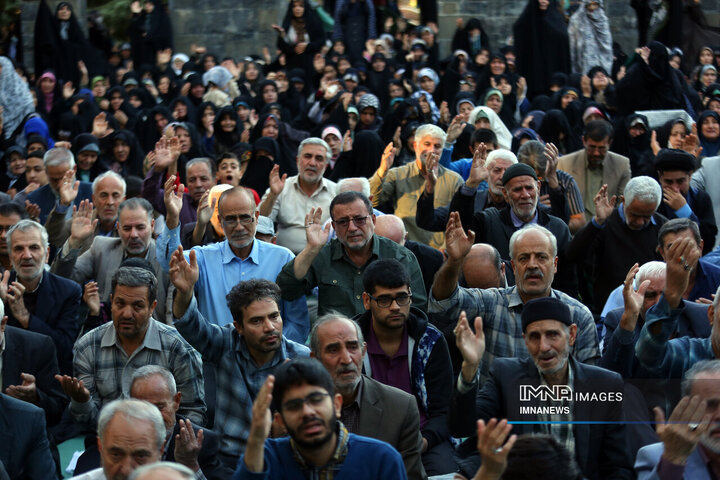 اقامه نماز استسقاء (طلب باران)،همدان