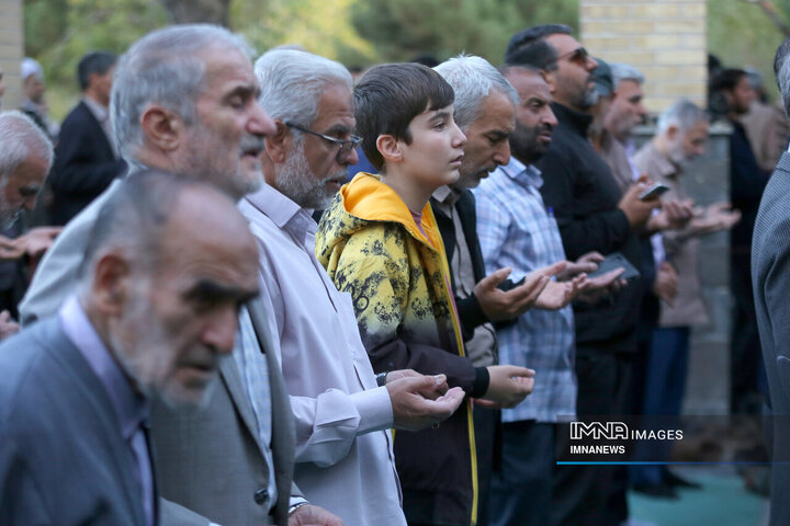 اقامه نماز استسقاء (طلب باران)،همدان