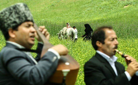 عاشیقلار؛ زبان بیمرز ملتها