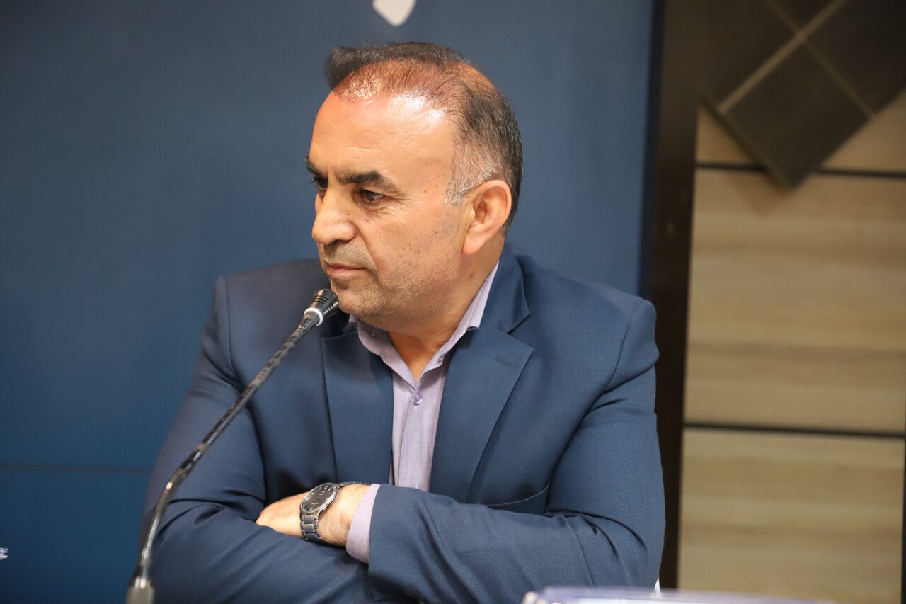 شعار آموزش و پرورش در رأس امور چهارمحال و بختیاری قرار گیرد
