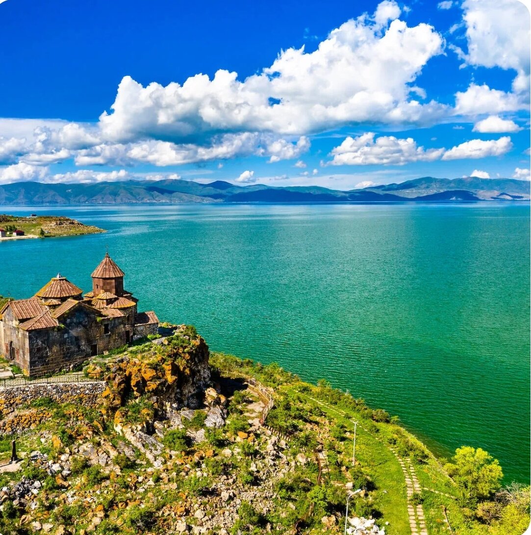 بهترین مسیرهای پیادهروی و کوهنوردی جهان + تصویر